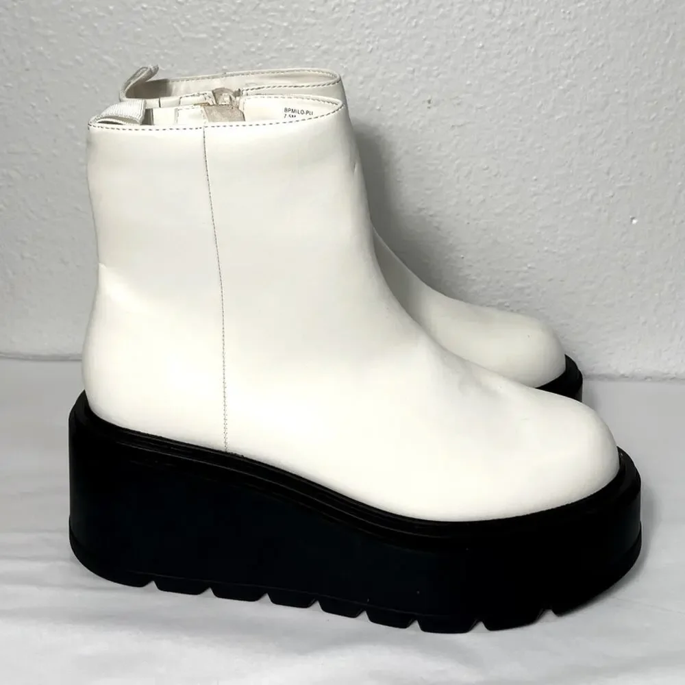 New Bp. Milo White Faux Leather Zip Up Platform Ankle Boots size 7.5 marten